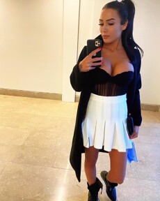 attractive Turkish Escort