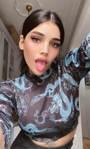 Rana Hot Slim Tattoo Girl Escort